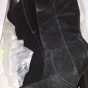 Steve Madden cow girl boots  Daraye black suede size 8
